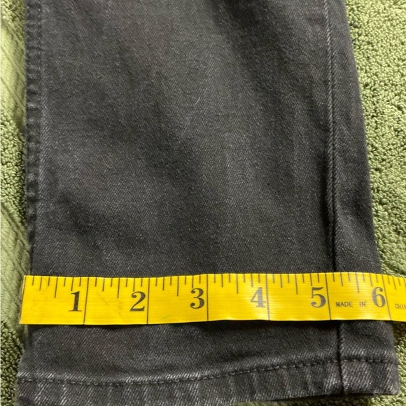 Levi's Black Slim-Fit Jeans - Picture 11 of 11